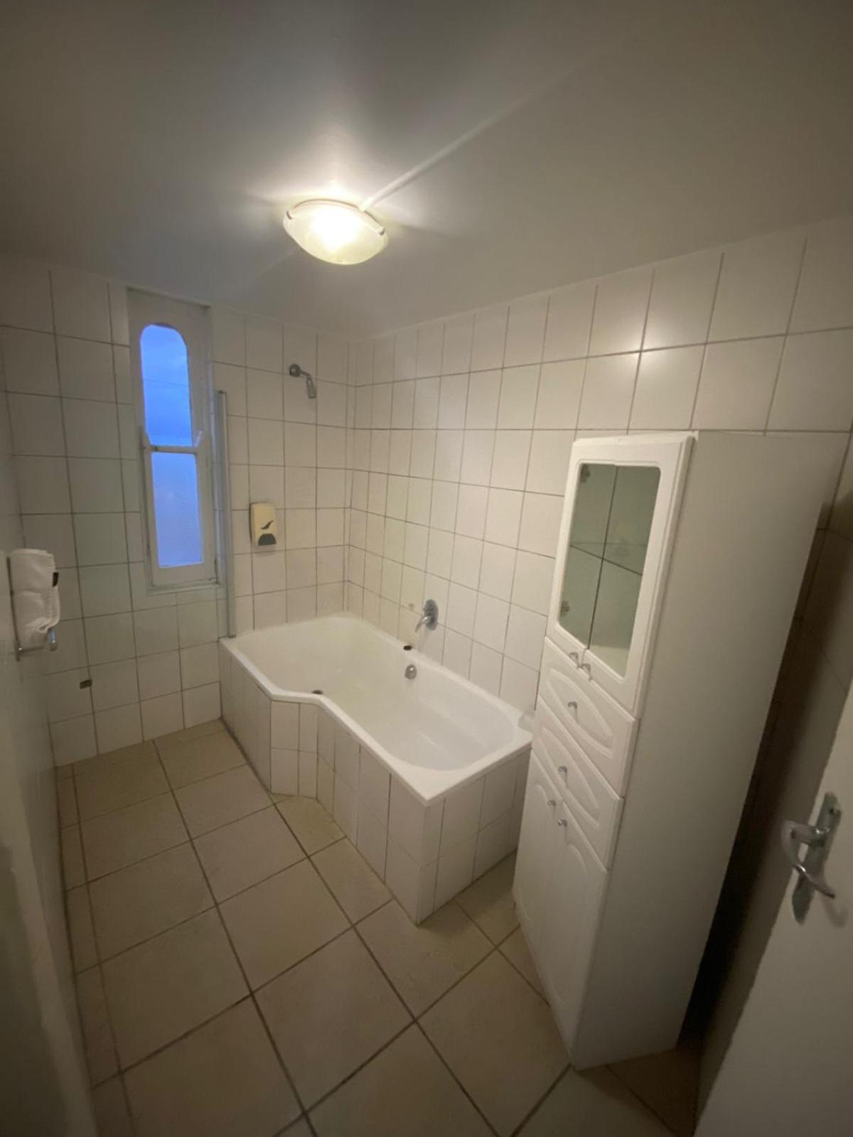 Green Door Guesthouse Μόσελ Μπέι Δωμάτιο φωτογραφία