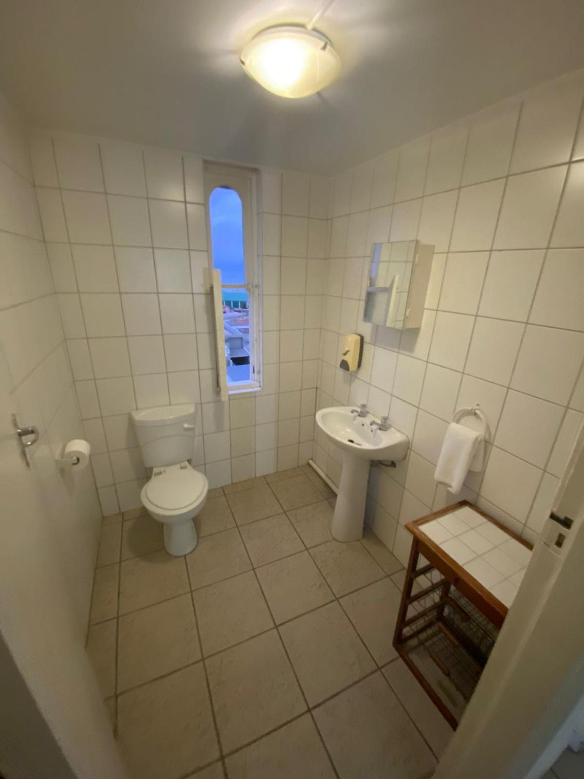 Green Door Guesthouse Μόσελ Μπέι Δωμάτιο φωτογραφία