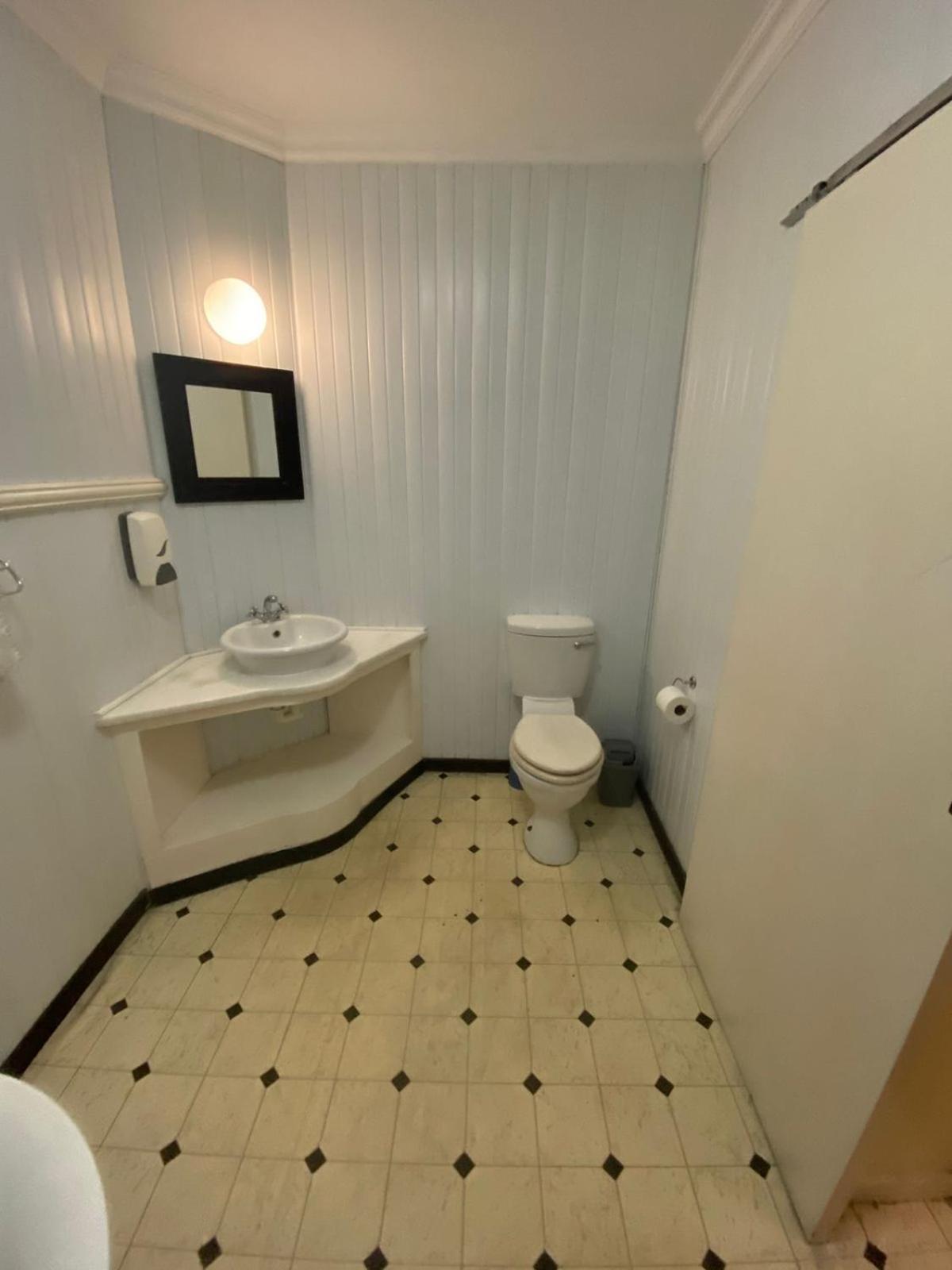 Green Door Guesthouse Μόσελ Μπέι Δωμάτιο φωτογραφία