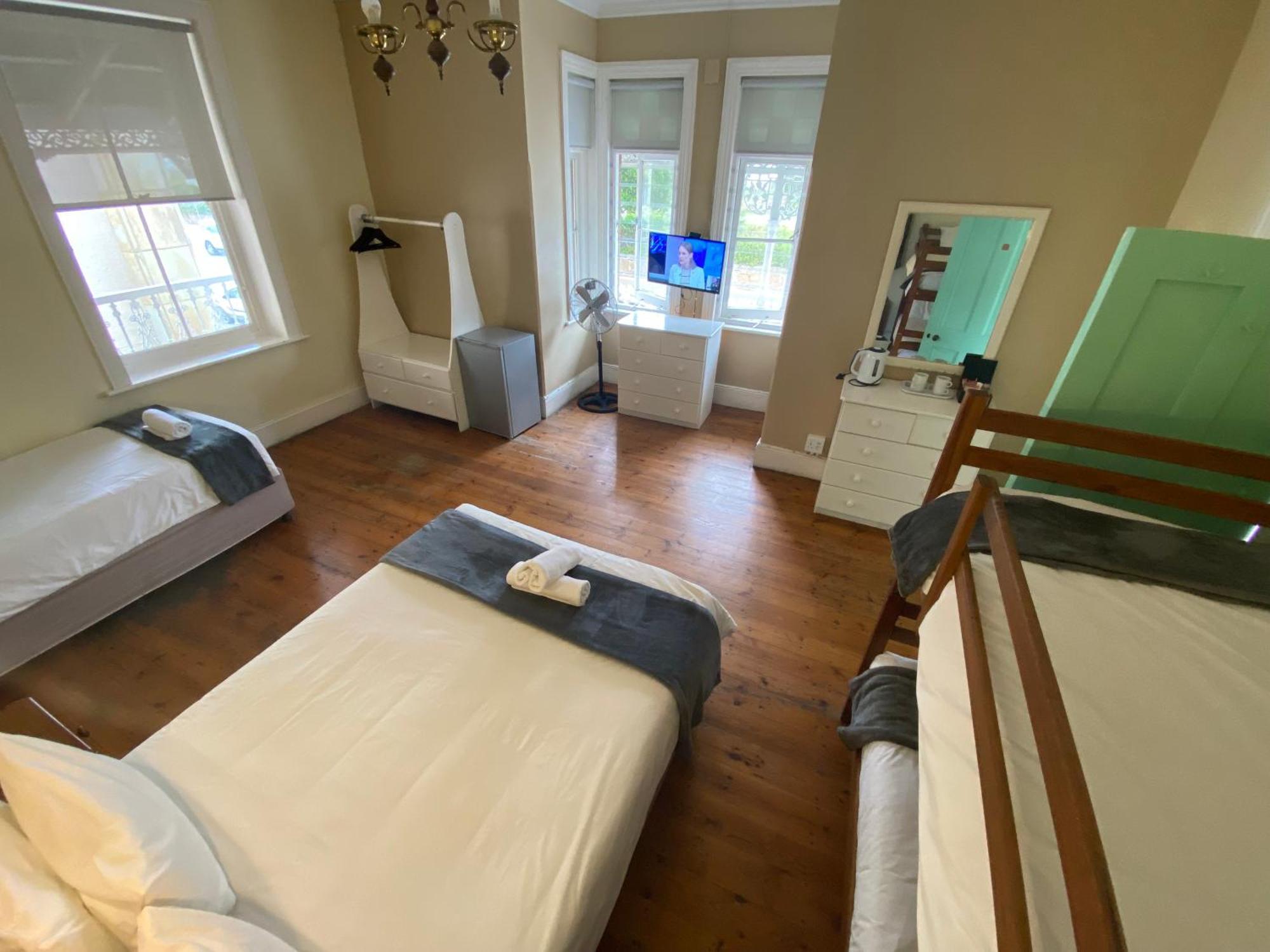 Green Door Guesthouse Μόσελ Μπέι Δωμάτιο φωτογραφία