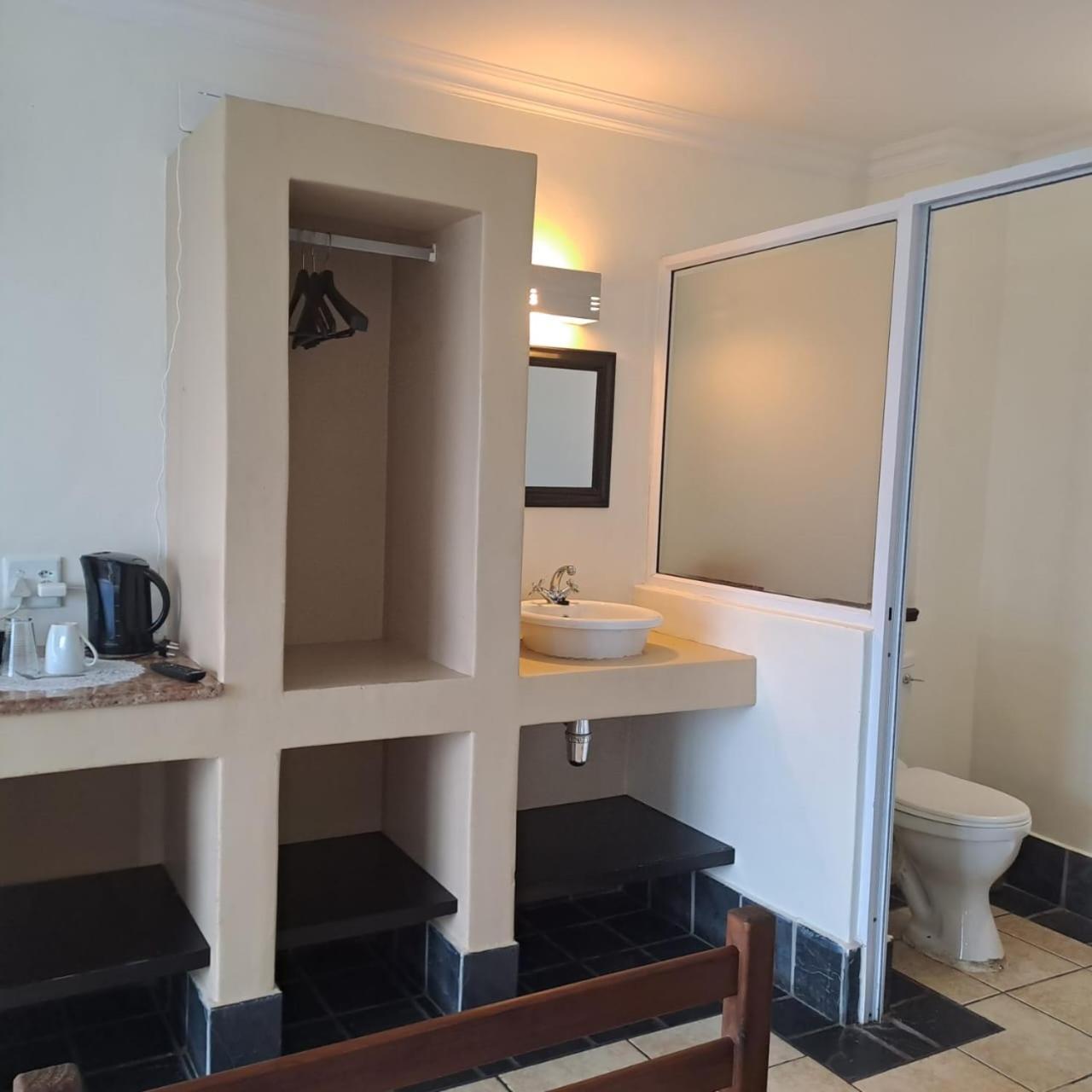 Green Door Guesthouse Μόσελ Μπέι Δωμάτιο φωτογραφία
