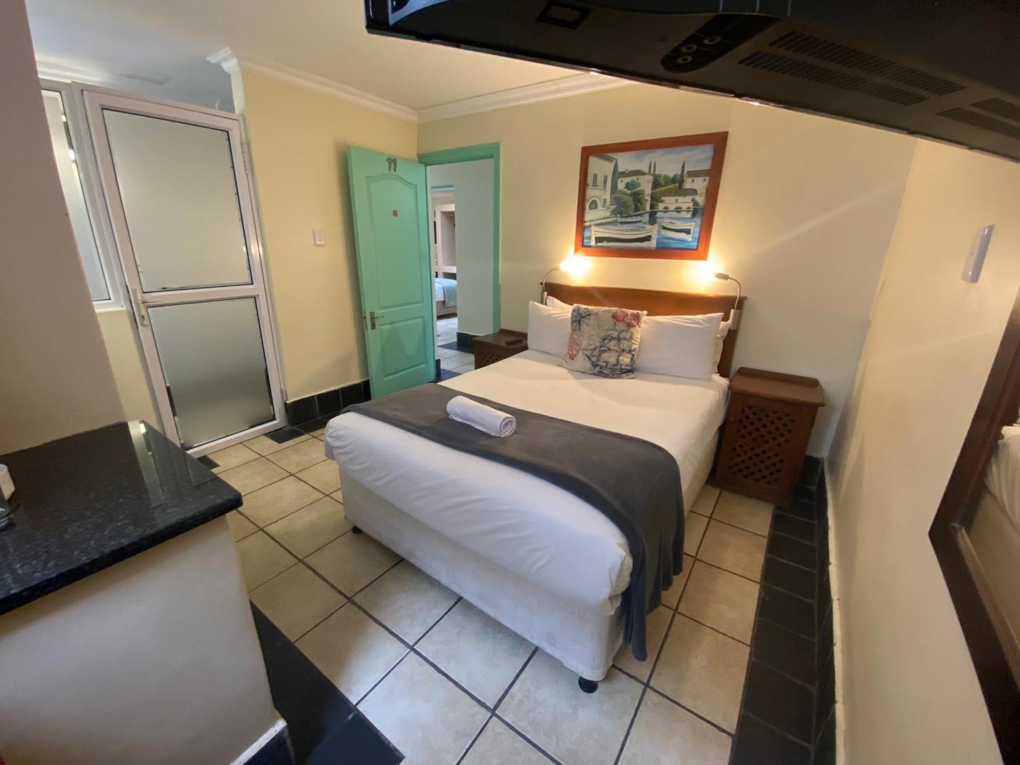 Green Door Guesthouse Μόσελ Μπέι Δωμάτιο φωτογραφία