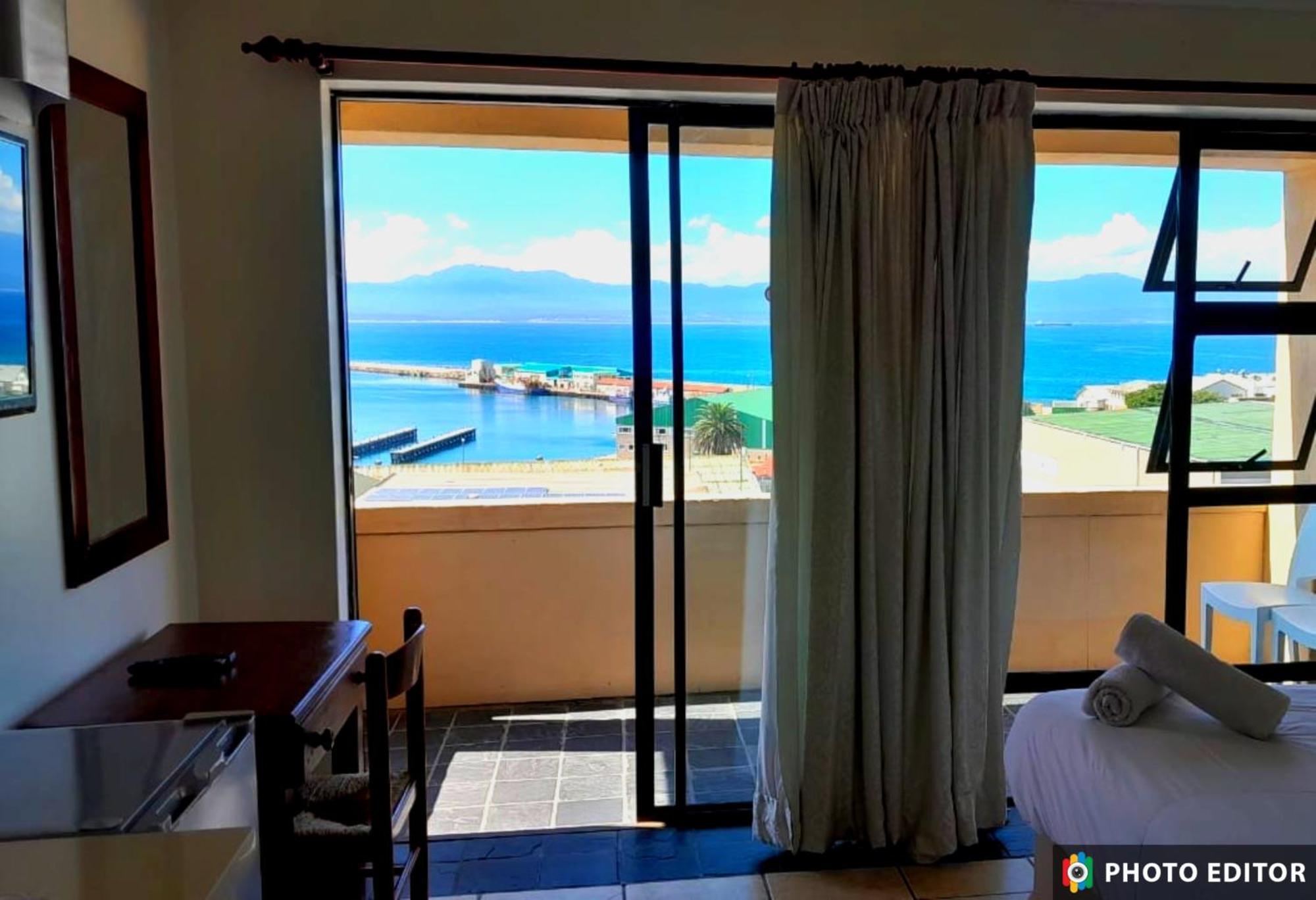Green Door Guesthouse Μόσελ Μπέι Εξωτερικό φωτογραφία