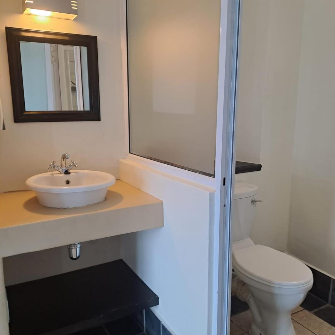 Green Door Guesthouse Μόσελ Μπέι Δωμάτιο φωτογραφία